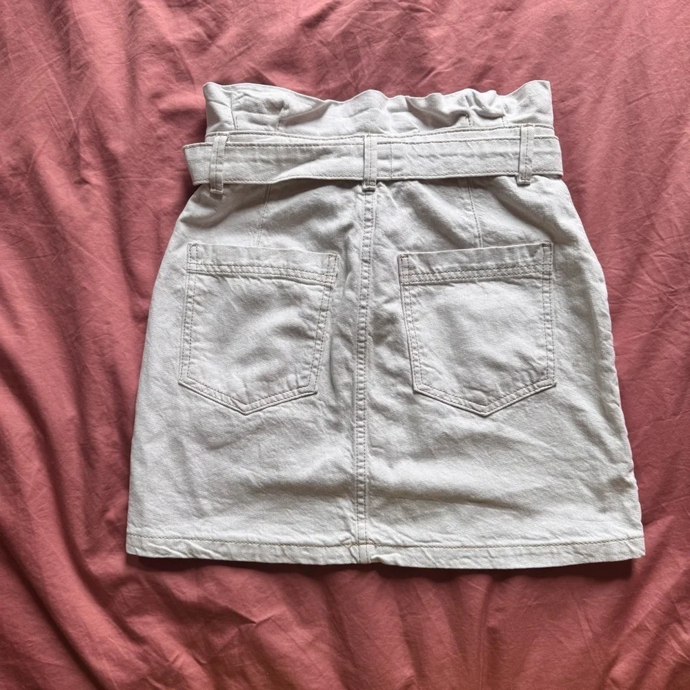 NWOT Free People Splendor In The Grass Front Tie Jean Skirt in Oatmeal size 0